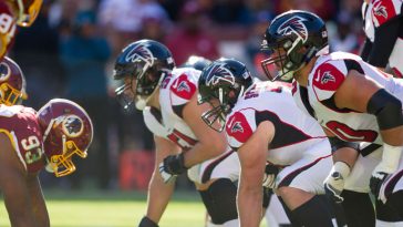 NFL players facing off