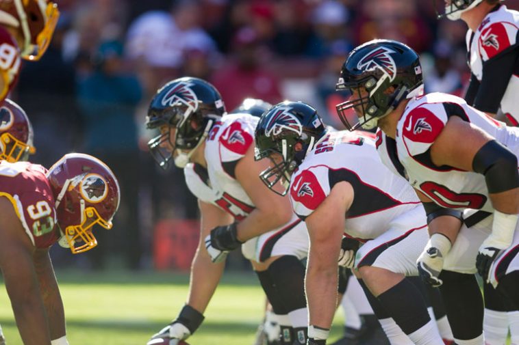 NFL players facing off